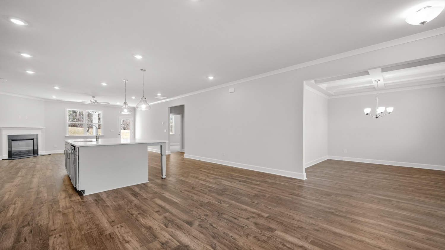 212 UMBER ROAD Interior