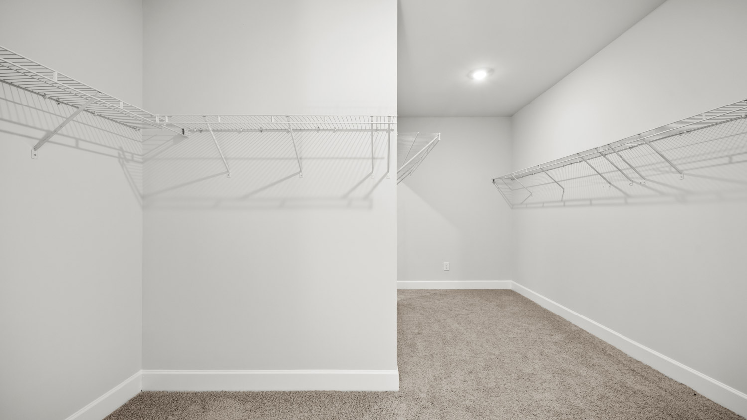 212 UMBER ROAD Interior