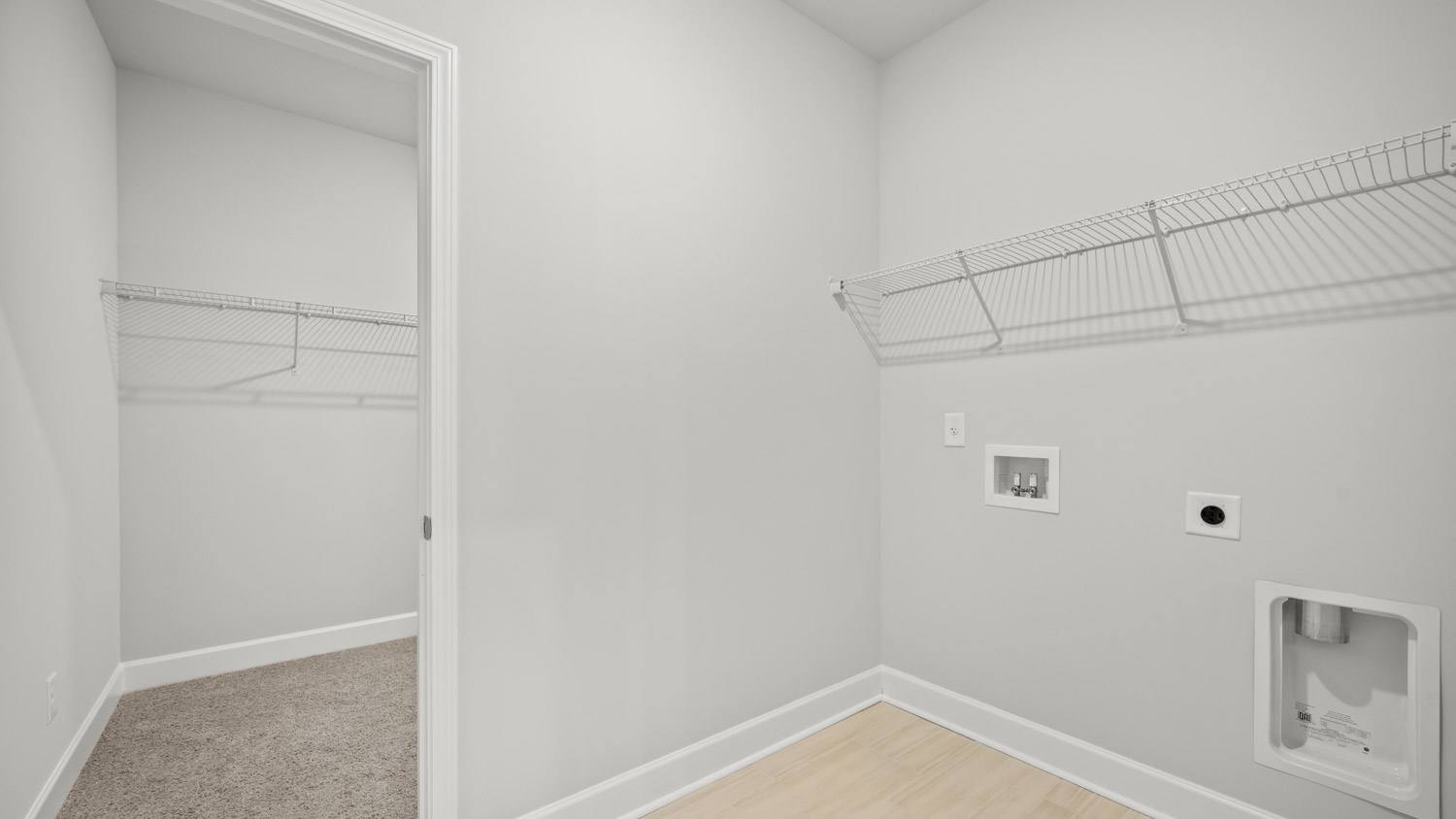 212 UMBER ROAD Interior