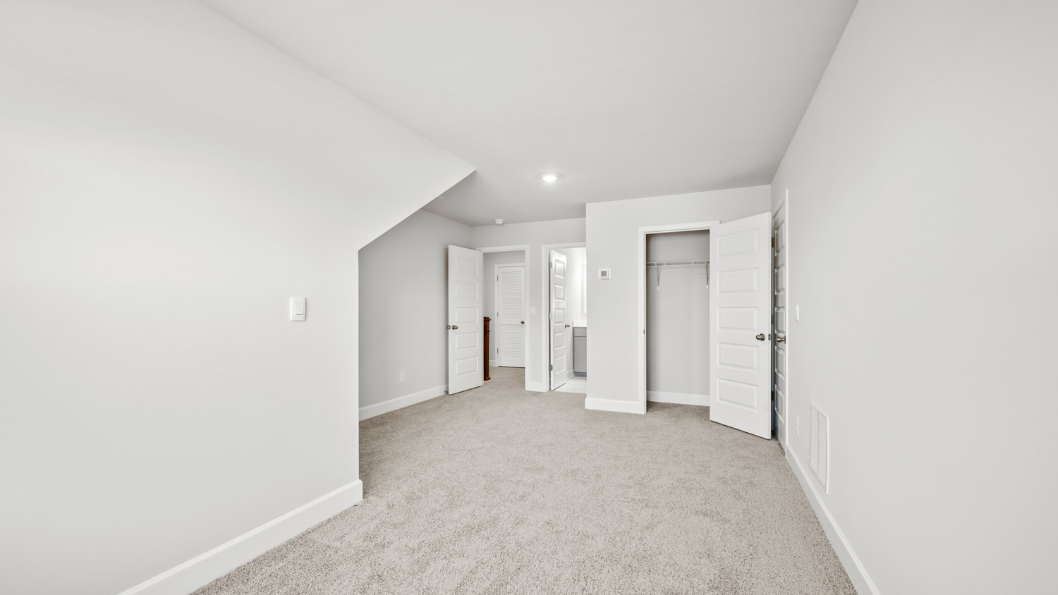 212 UMBER ROAD Interior