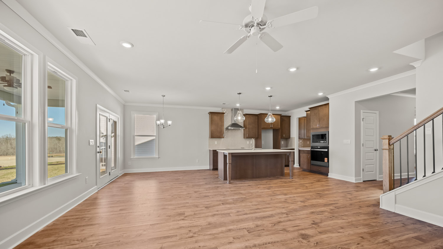 409 HAZEL DRIVE Interior