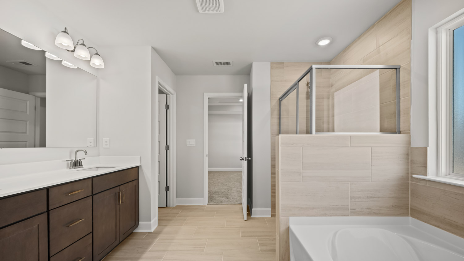 409 HAZEL DRIVE Interior