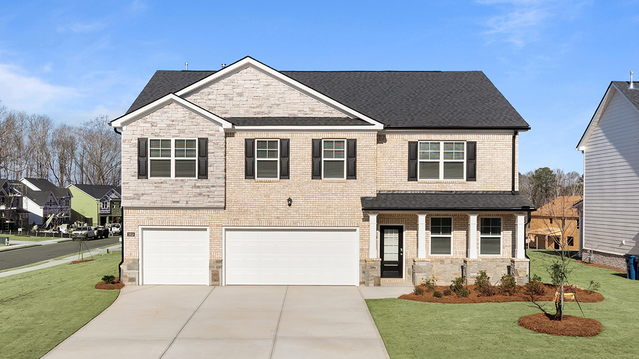 2918 Champions Way Exterior Front