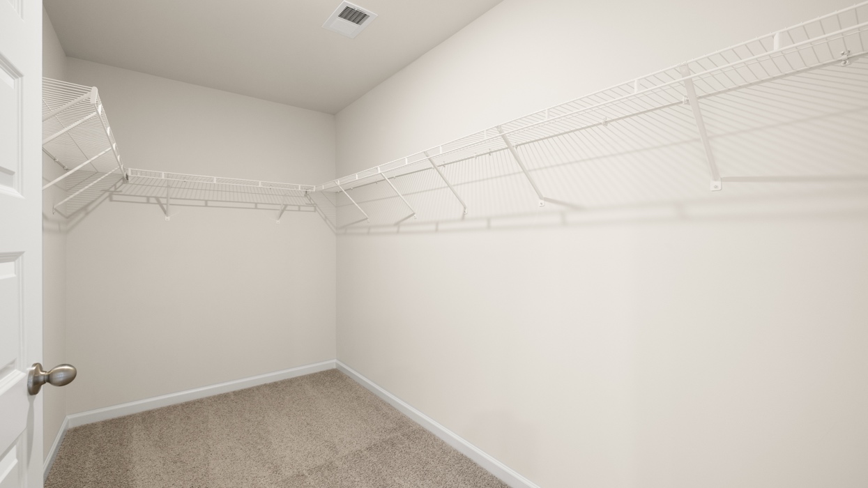 2918 Champions Way Interior