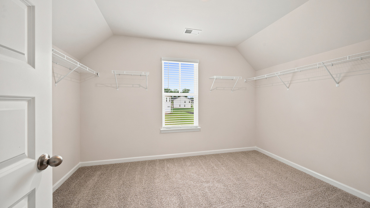 bedroom1 closet