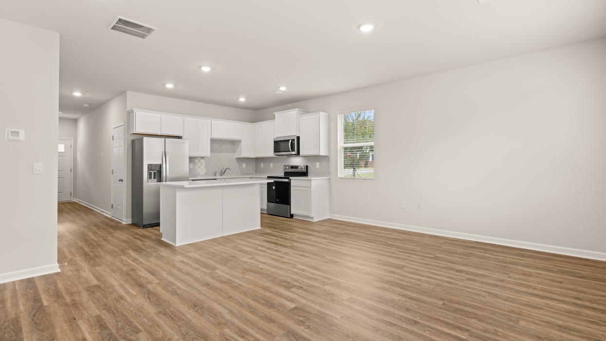 angled kitchen from breakfast room