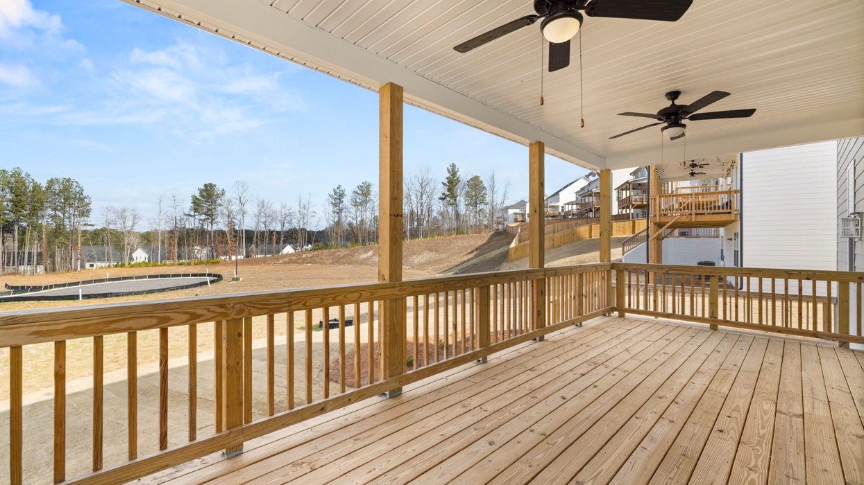 1678 Lakebark Elm Way Interior