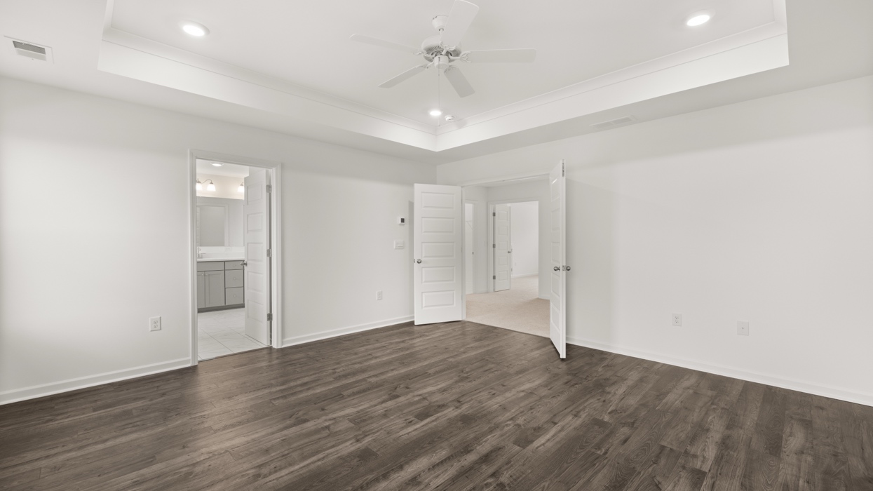 1678 Lakebark Elm Way Interior