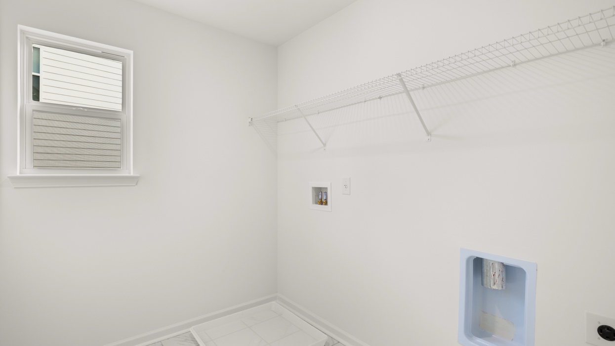 1678 Lakebark Elm Way Interior