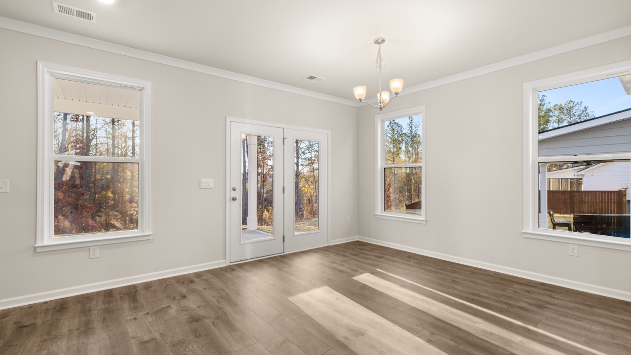 breakfast room