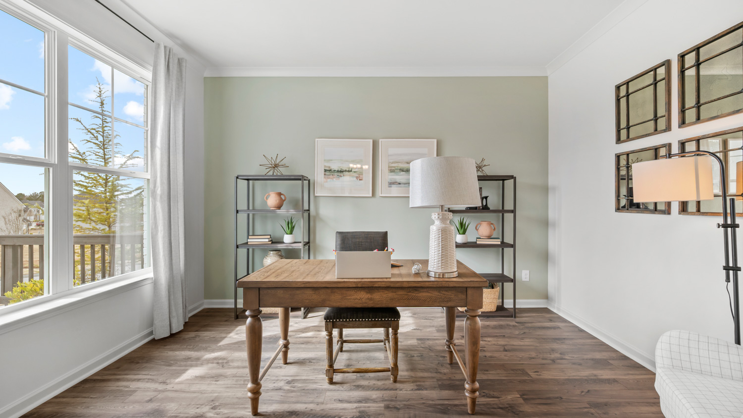 Savannah Model Interior