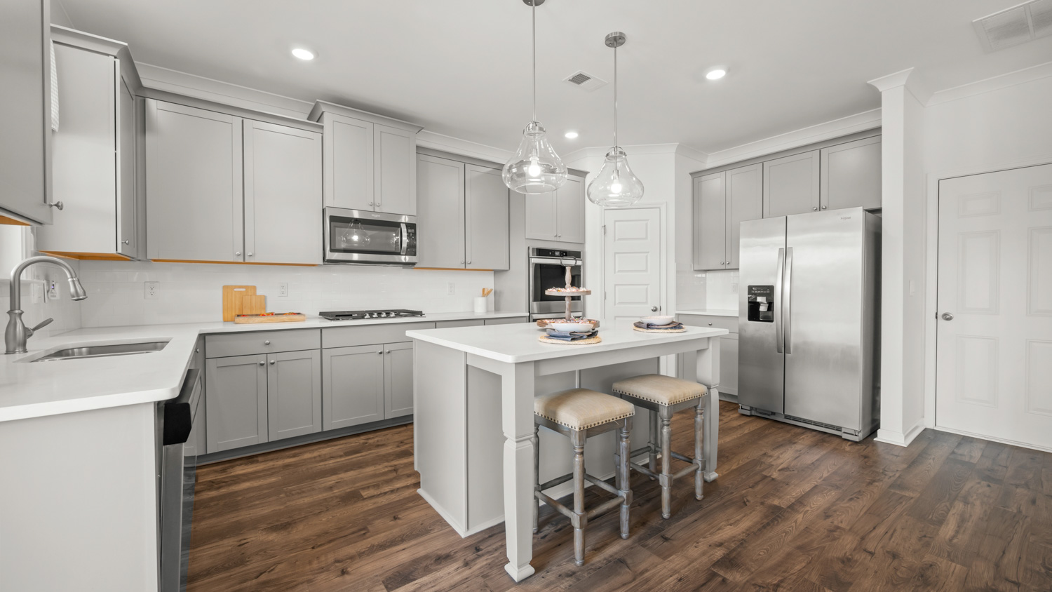 Savannah Model Interior