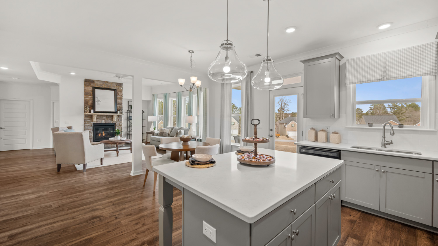 Savannah Model Interior