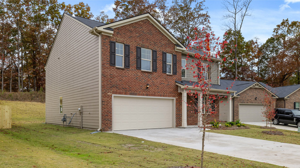 Available Home in The Gates at Pates Creek HAMPTON, GA D.R. Horton