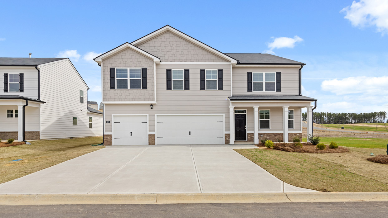 Available Home in The Gates at Pates Creek HAMPTON, GA D.R. Horton