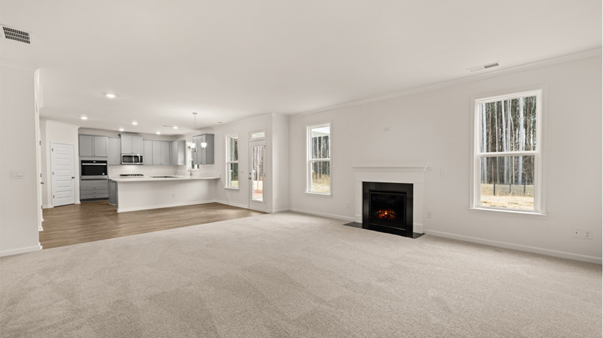 13262 TOLSTOY DRIVE SE