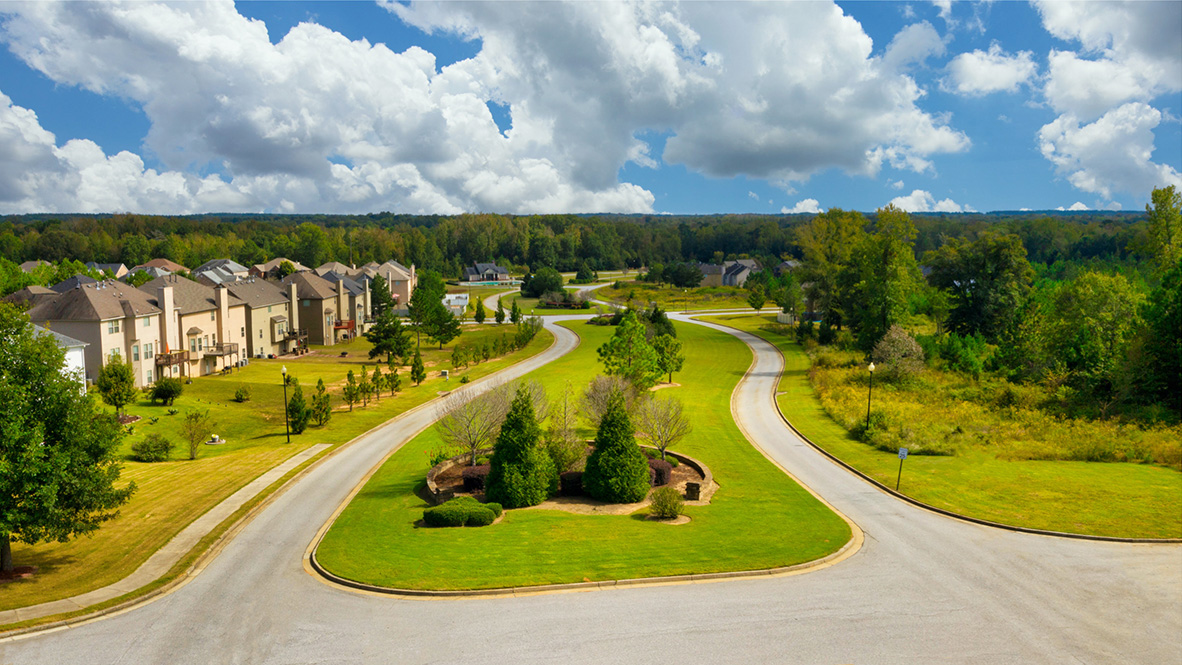 13593 WHITMAN LANE SE