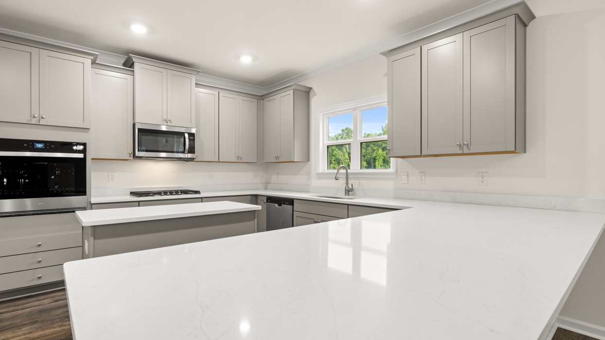 13593 WHITMAN LANE SE