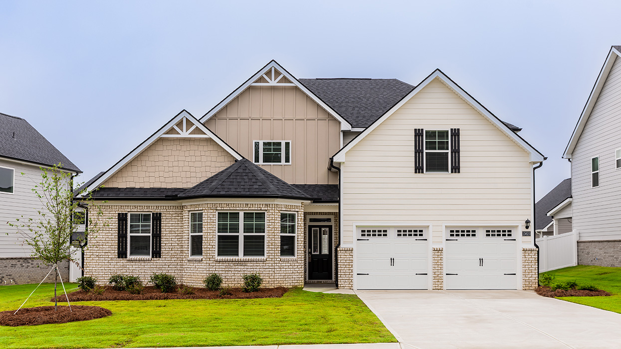 13623 Whitman Lane SE exterior