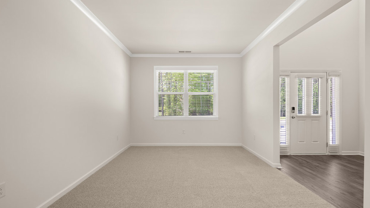 13610 WHITMAN LANE SE