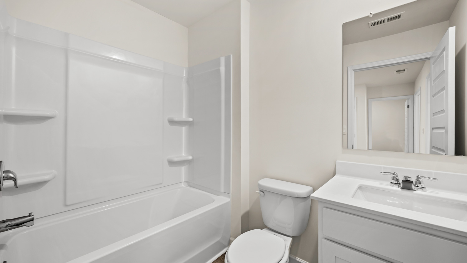 1404 GRAY BRANCH DRIVE Interior