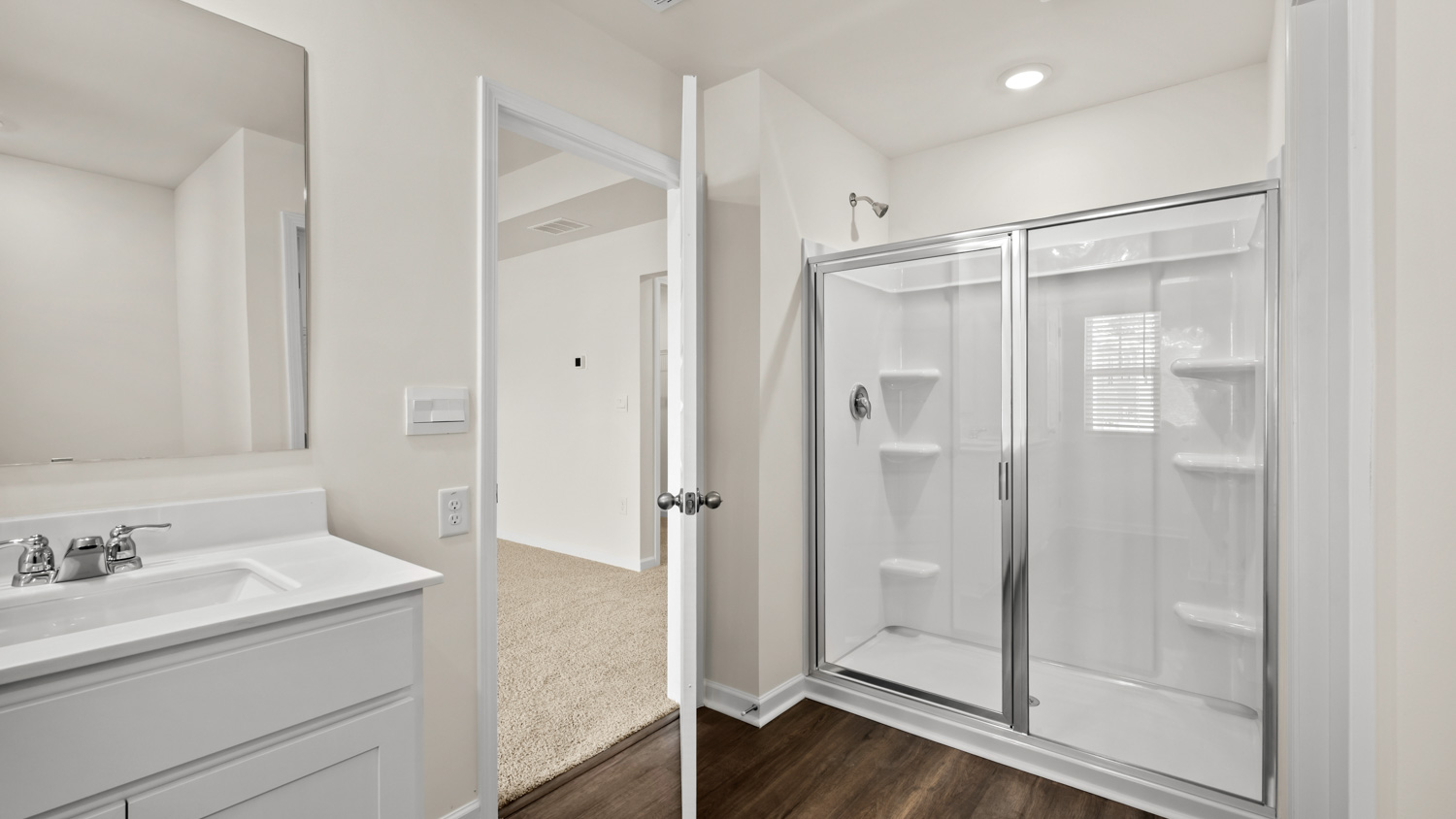 1404 GRAY BRANCH DRIVE Interior