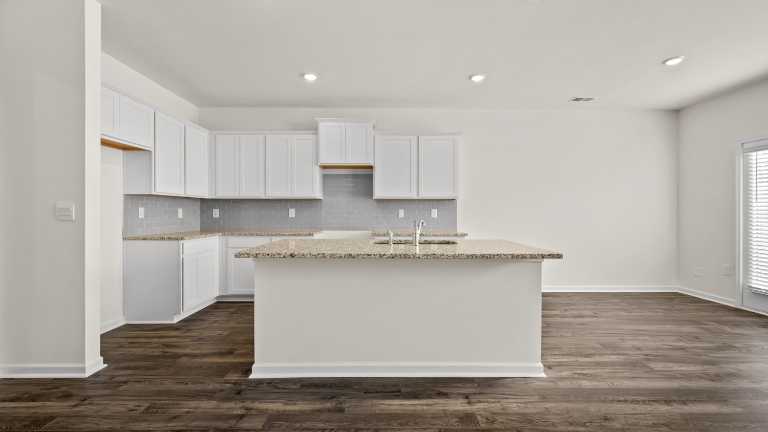 1404 GRAY BRANCH DRIVE Interior