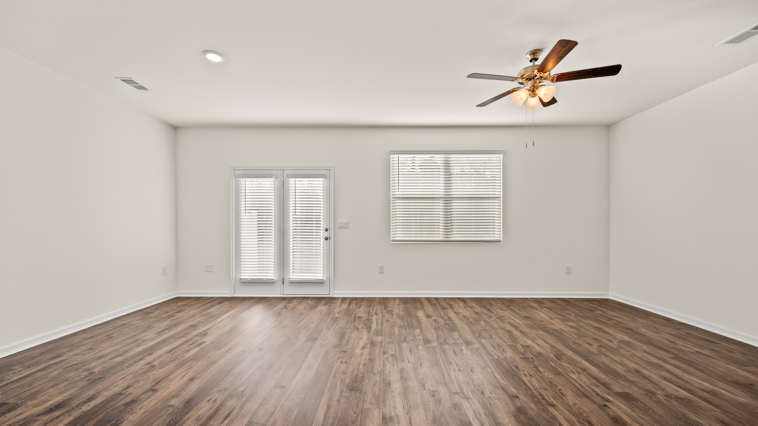 1410 GRAY BRANCH DRIVE Interior