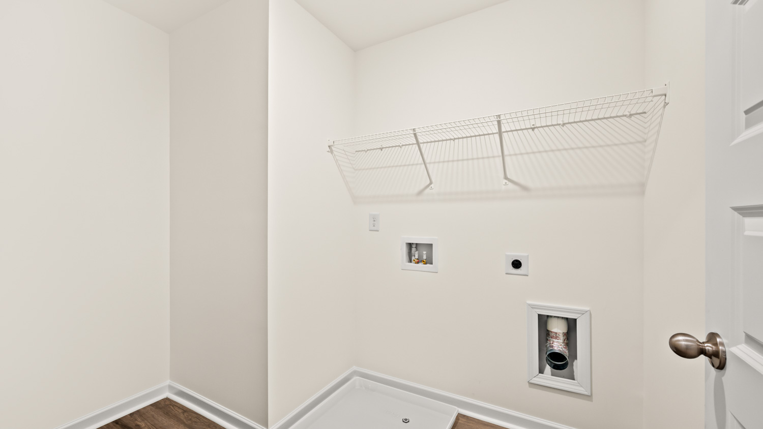 1410 GRAY BRANCH DRIVE Interior