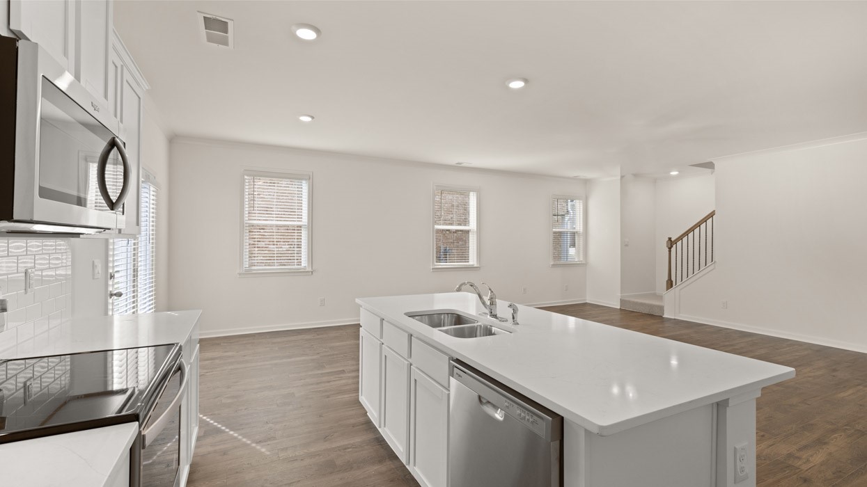 1400 GRAY BRANCH DRIVE