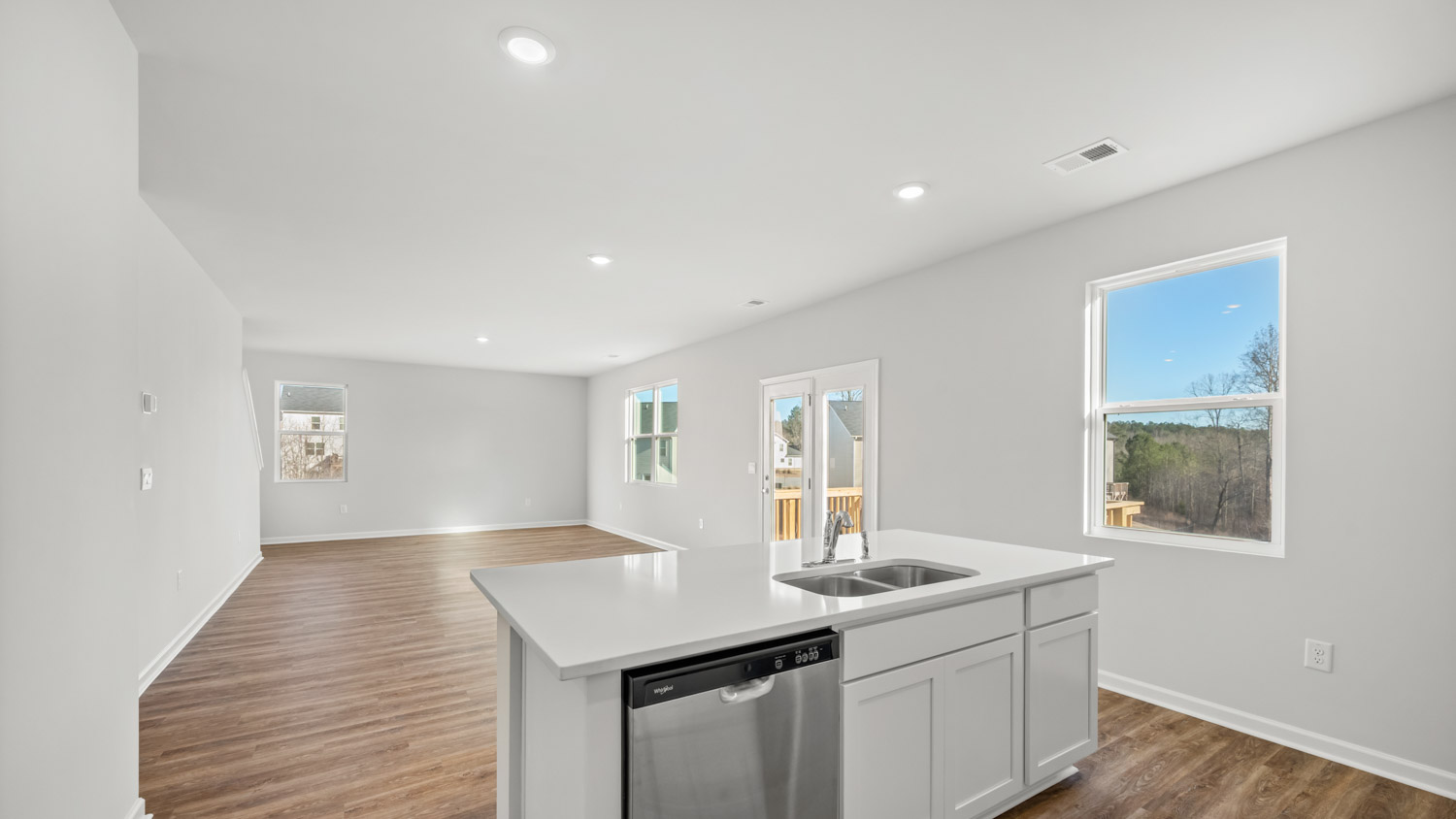 621 LOBELIA WAY Interior