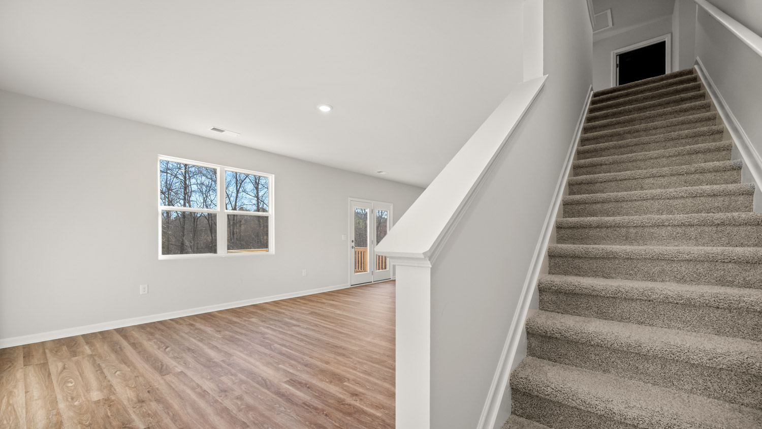 621 LOBELIA WAY Interior