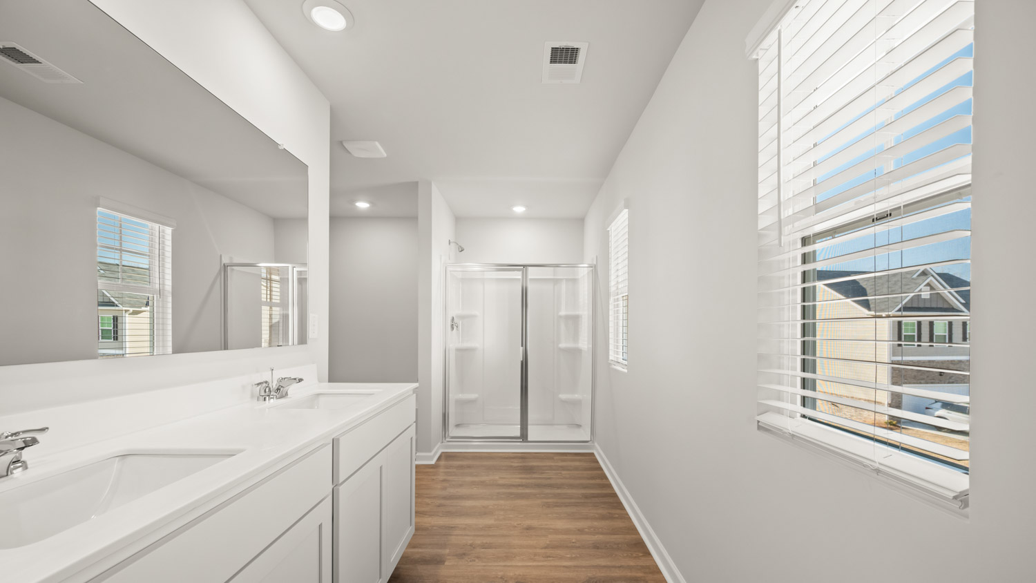 621 LOBELIA WAY Interior