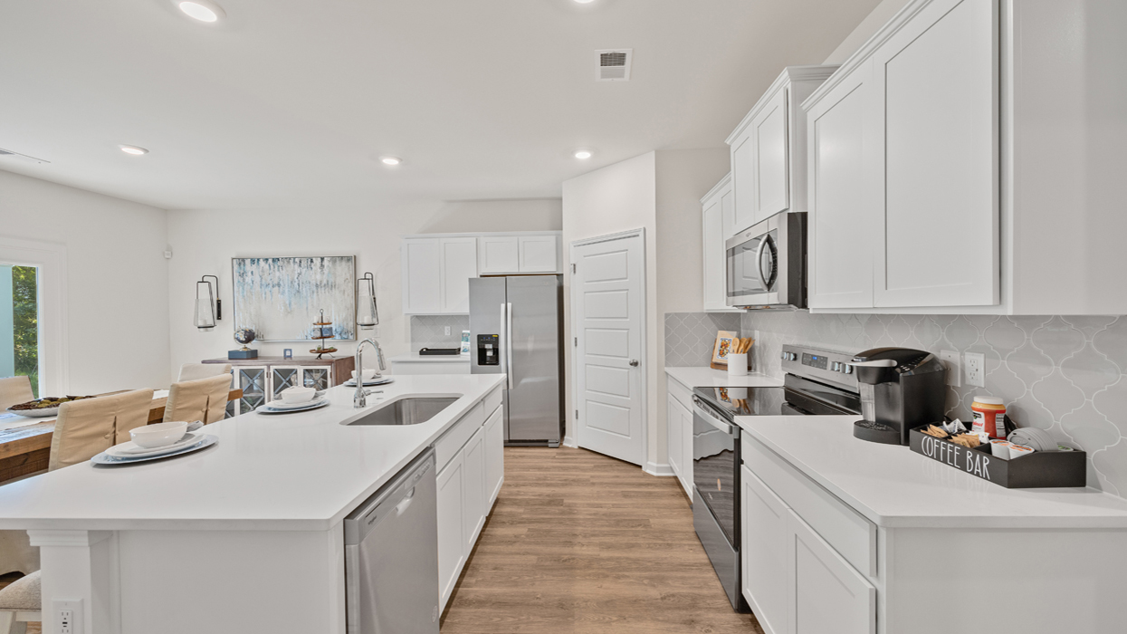 Cali kitchen