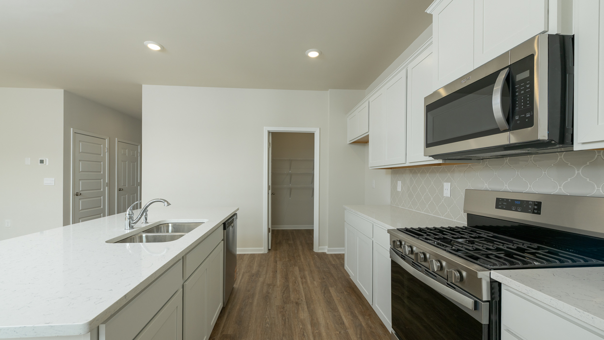 1591 OAKBROOK POND PLACE