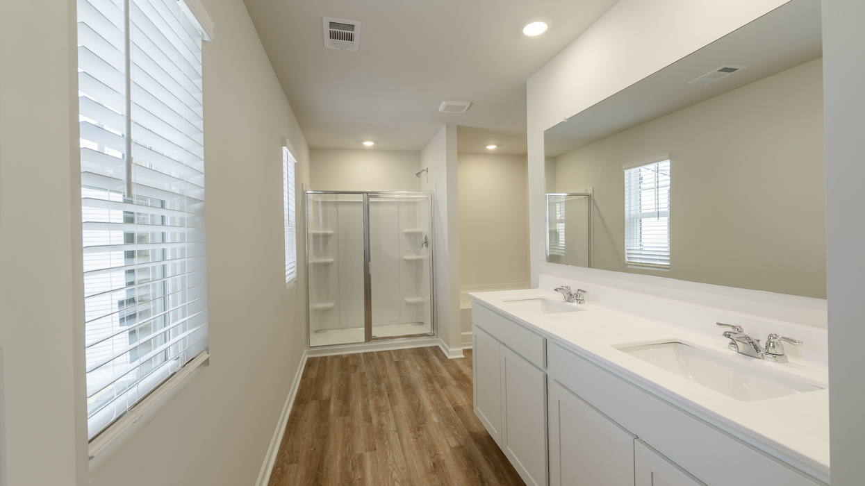 1591 OAKBROOK POND PLACE