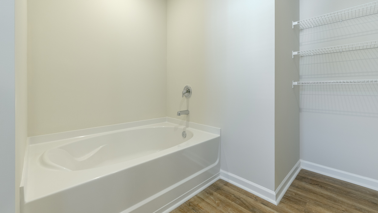 1591 OAKBROOK POND PLACE