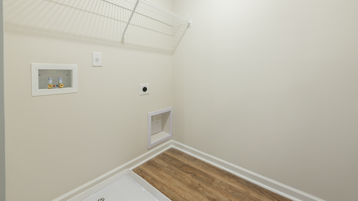 1591 OAKBROOK POND PLACE