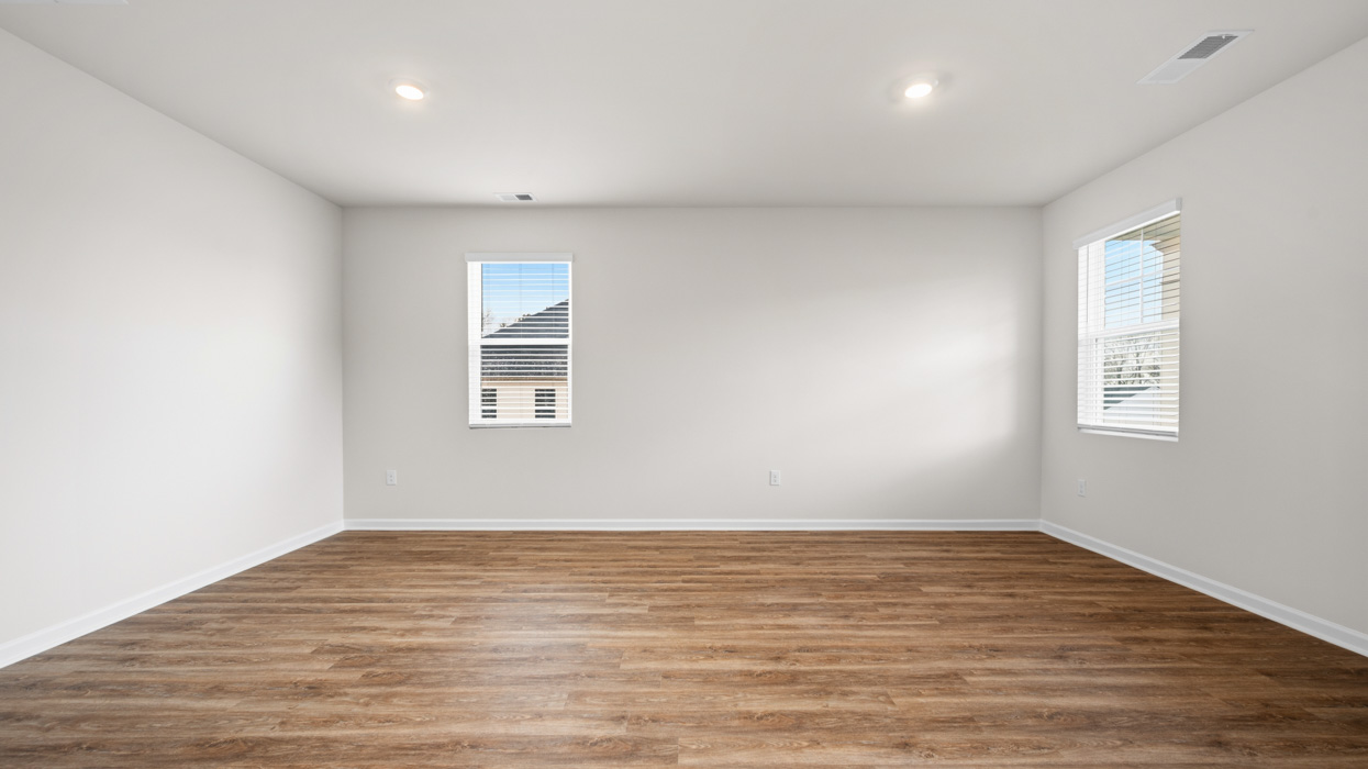 flex room with natural light