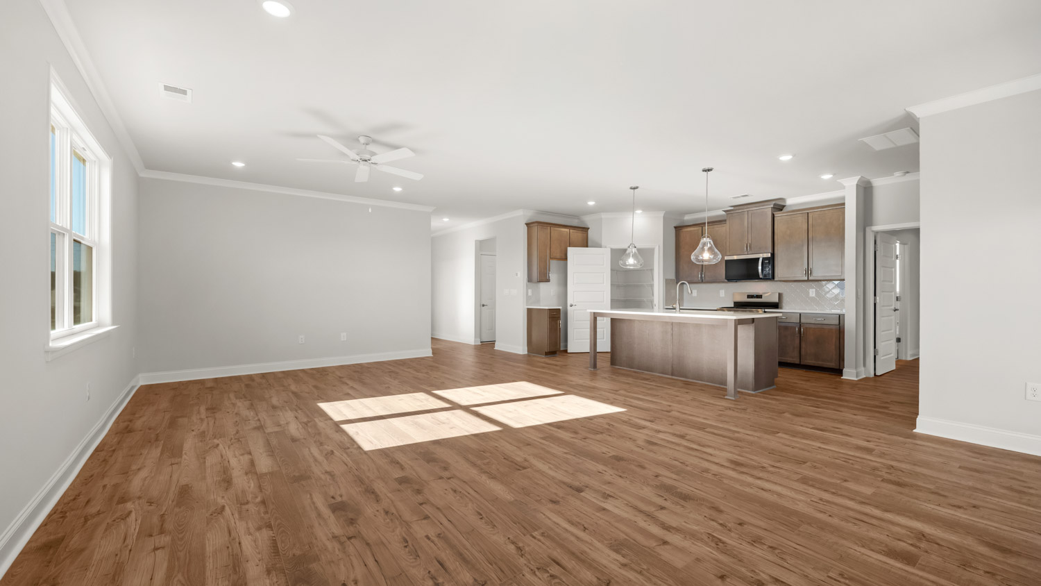 615 PARNASSUS ROAD Interior