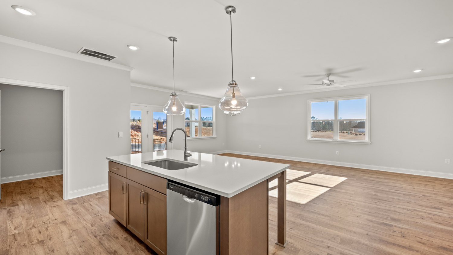 615 PARNASSUS ROAD Interior