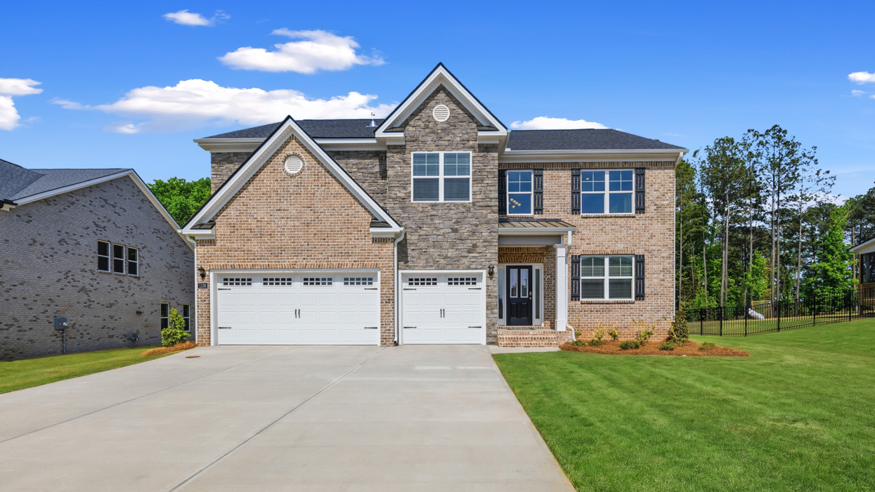 Jean Lee Exterior Front