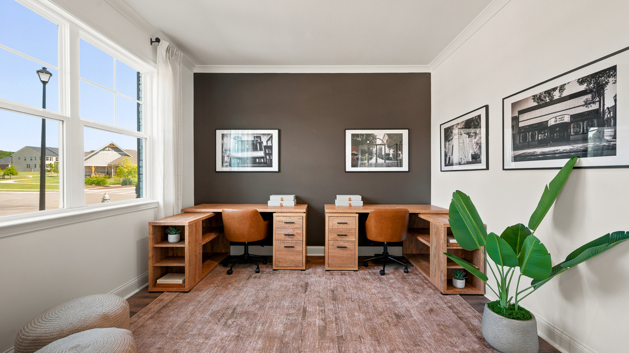 Flex Room with two desks