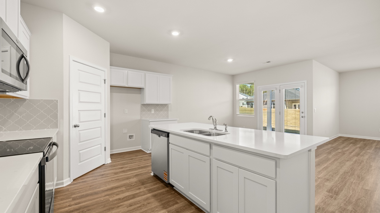 339 FRIENDSHIP OAK WAY