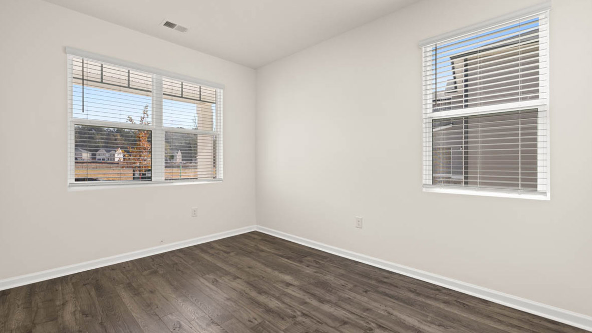 318 FRIENDSHIP OAK WAY