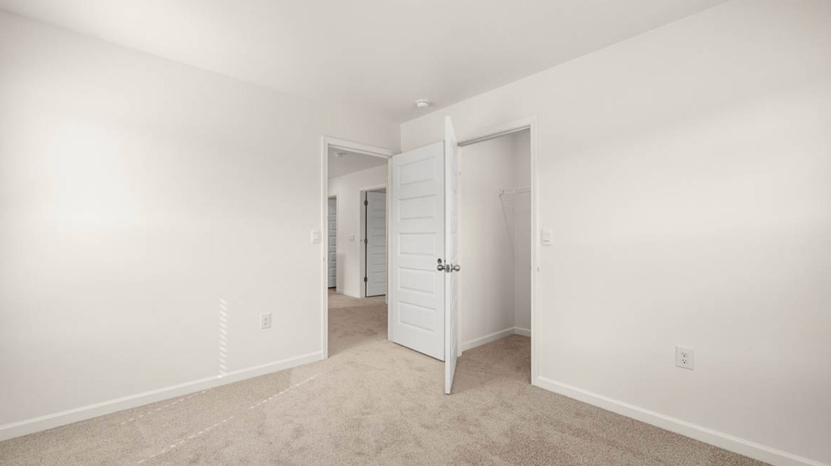 318 FRIENDSHIP OAK WAY