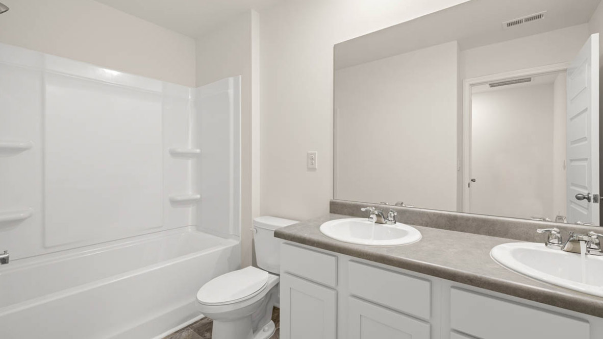 318 FRIENDSHIP OAK WAY