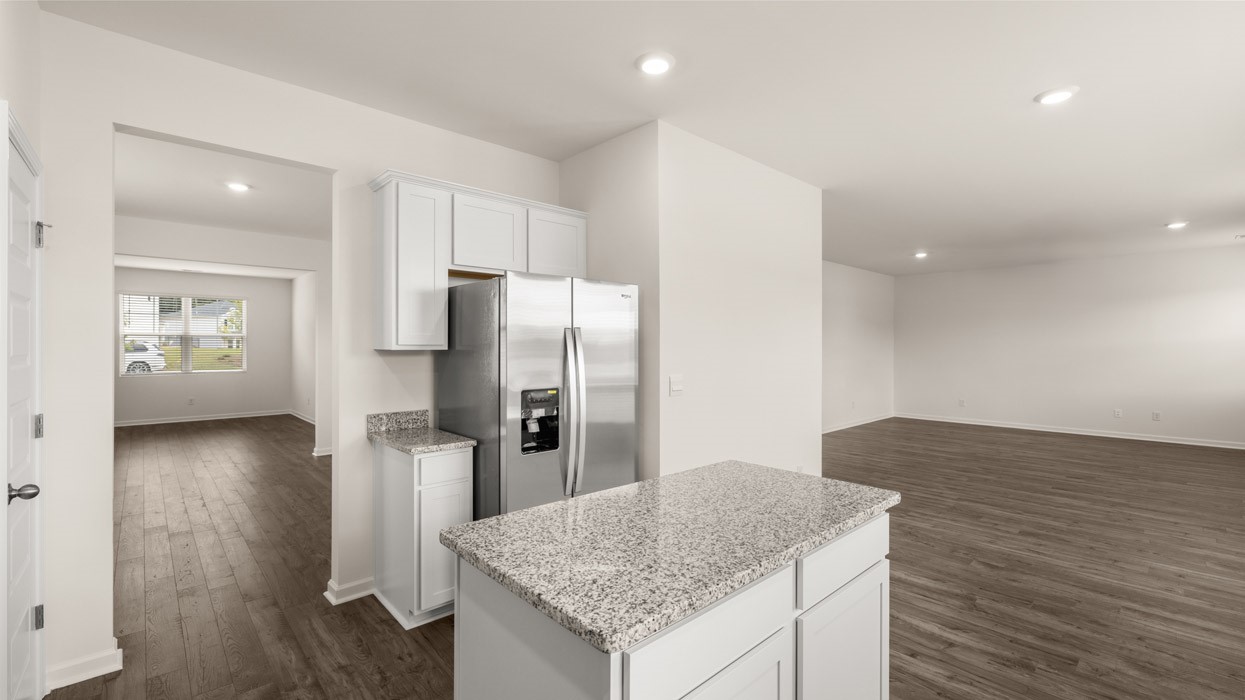 307 FRIENDSHIP OAK WAY