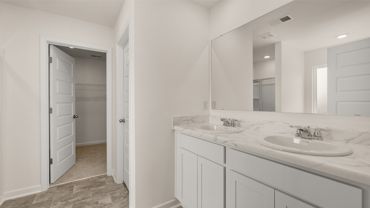 307 FRIENDSHIP OAK WAY