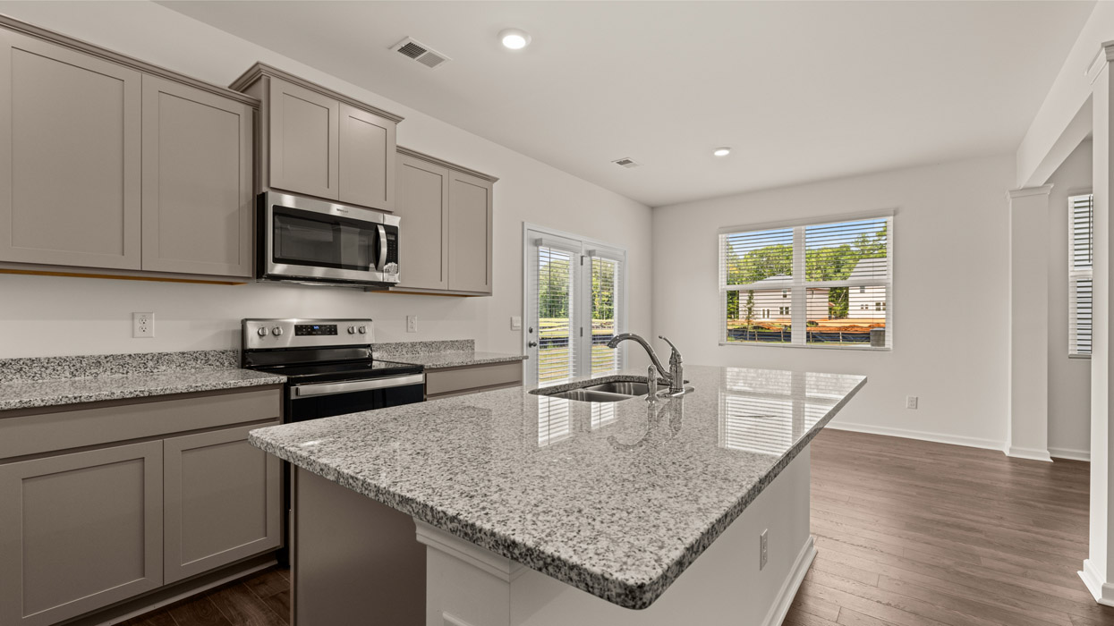 322 FRIENDSHIP OAK WAY